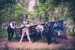 Charette Azur PaintBall Vidauban trash the dress